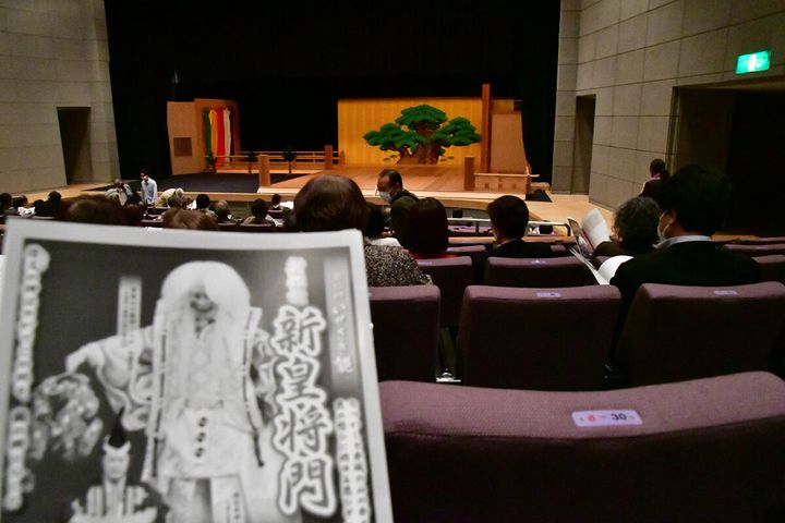 バイク乗り能楽師・大倉正之助が奏でる新作能「新皇将門」を求め群馬へ
