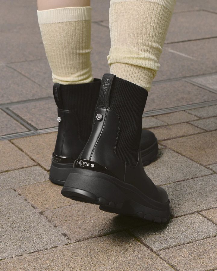 Side Gore Short Boots ２色展開