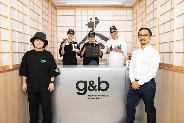  「G-CHA & Ba-CHA」店舗代表の明円卓さん、スタッフの昌枝さん、澄子さん、雄二さん、日本HPの梶間渉さん