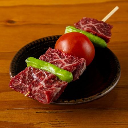 地元で人気の隠れ家焼き鳥店「ちんぷんかんぷん博多店」移転して装い新たにオープン