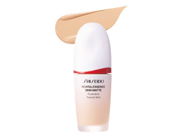 SHISEIDO エッセンス スキンスムース ファンデーション