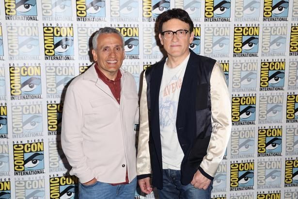 『アベンジャーズ／エンドゲーム：アンコール』上映への熱き想いをジョー・ルッソ監督とアンソニー・ルッソ監督(右)が語る [c]2026 MARVEL