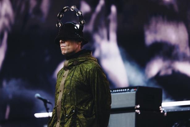 リアムとノエルは、いまなにを語るのか… Courtesy of Oasis: Don't Look Back in Anger
