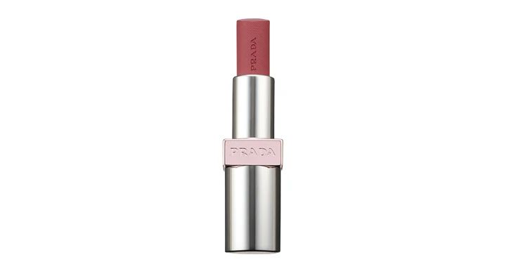 ライト グローイング リップバーム U023 ￥7260／プラダ ビューティ