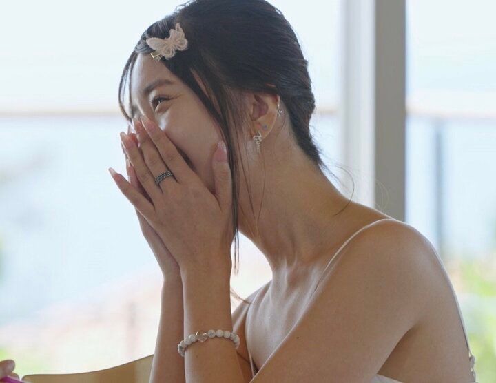 【写真・画像】「グラビアの最高到達点」天然ボディの29歳グラドル、薄着姿でイケメンに「好きなようにしてほしい」 1枚目