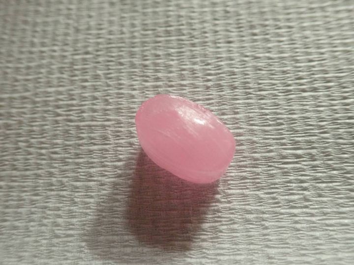 ダイソー：扇雀飴本舗 ノンシュガー白桃のど飴 43g