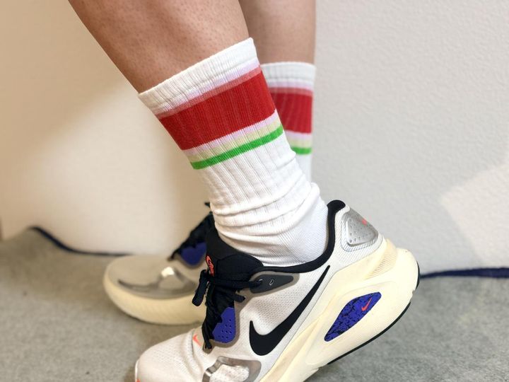 画像4: ソックスは「チューリップ」モチーフ