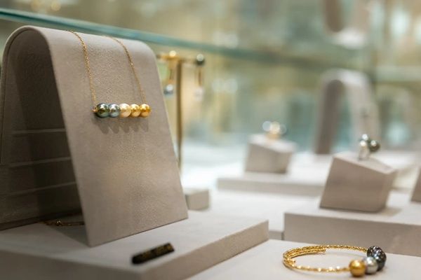 【東京都千代田区】真珠専門店の宇土真珠が、御徒町本店をリニューアルし「UTO PEARL」をオープン！