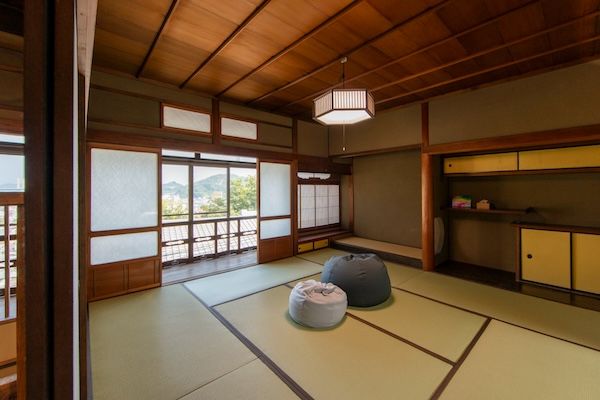 【広島県尾道市】かつてひとりの画家が暮らした古民家が、一棟貸しの宿「Sow.」としてオープン