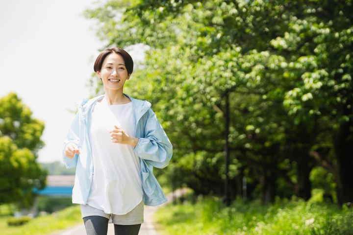 腸を若返らせたい人へ。発酵食品＋食物繊維、水分、運動、生活リズムで整える美腸の基本