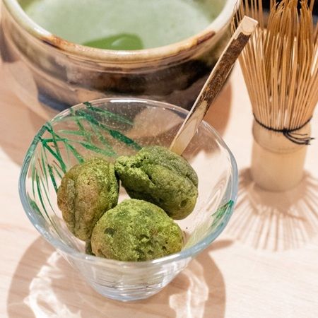 【大阪府大阪市】「はたらくフリースクール」不登校の子どもたちが開発したお菓子が日本茶カフェで販売