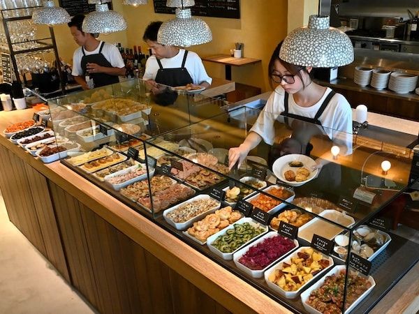ベネチアの食文化を楽しめる店「BACARA」が アトレ恵比寿にOPEN！ナチュラルワインも多数提供