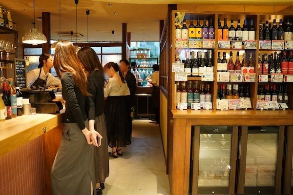 ベネチアの食文化を楽しめる店「BACARA」が アトレ恵比寿にOPEN！ナチュラルワインも多数提供