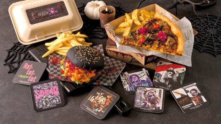 「Warning！ マカロニチーズバーガー ホラー・ナイト15周年コースターセット」