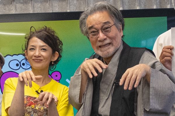 稲川淳二の稲川芸術祭とスポンジがコラボ。パラアーティストと絵画セッションを実施