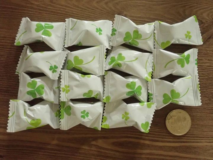DAISO(ダイソー)：はちべえトマト塩キャンディ