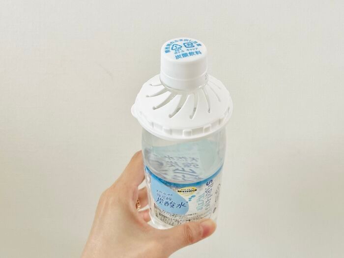 【ダイソー】取り付けコップが秋のお散歩に大活躍の予感♪水筒に入れにくい飲み物にも使えました！