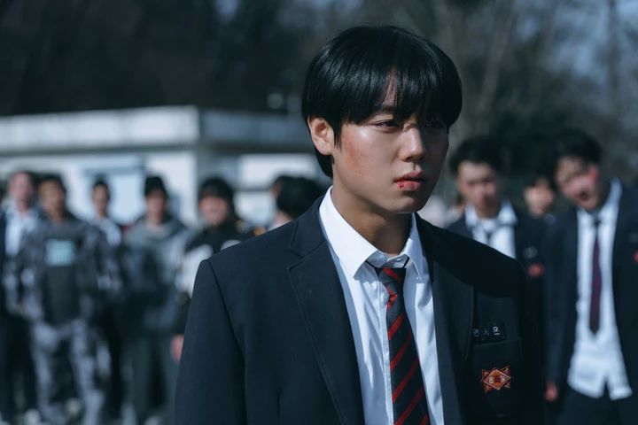 弱いヒーローClass2：傷だらけのシウン