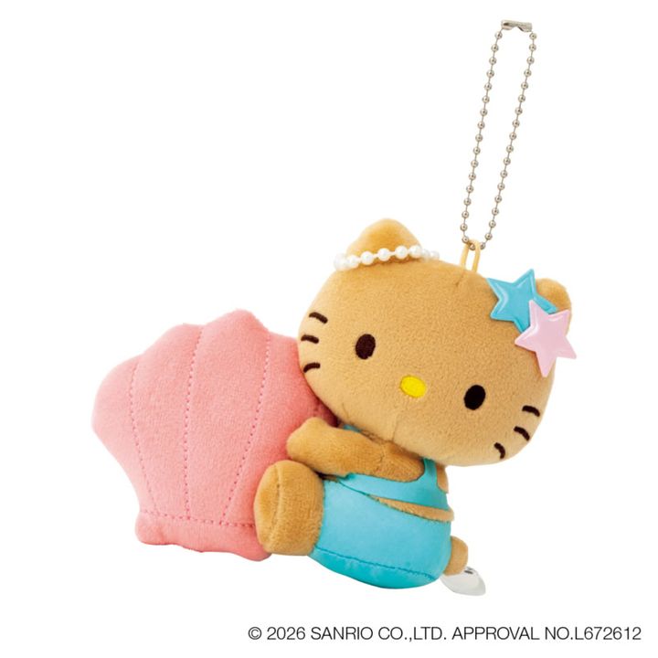 HELLO KITTY ぬいぐるみチャームBOOK shell pearl ver. ［高さ11×幅13×奥行4.5㎝］ ¥3,498（宝島社）