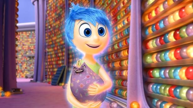 明るく楽観的で、どんな状況にも楽しみを見出そうとするヨロコビ [c]2026 Disney/Pixar