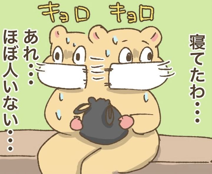 漫画「待合室って眠くなる」のカット（怠惰なハムタさん提供）