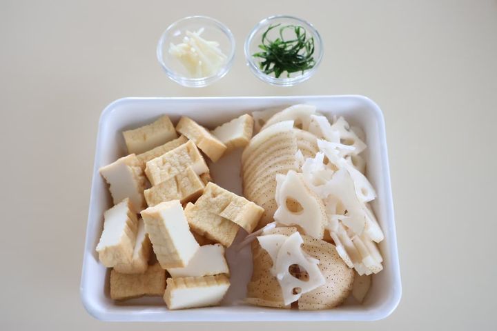 れんこんと厚揚げの甘辛炒め