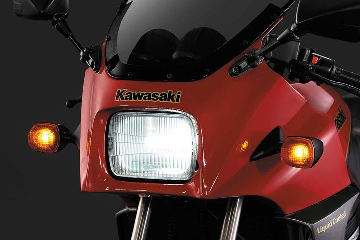 カワサキ Ninja GPZ900R