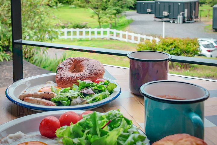 朝食