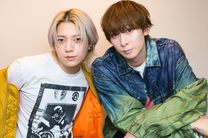 （左から）廣野凌大、田中涼星 クランクイン！ 写真：双海しお width=