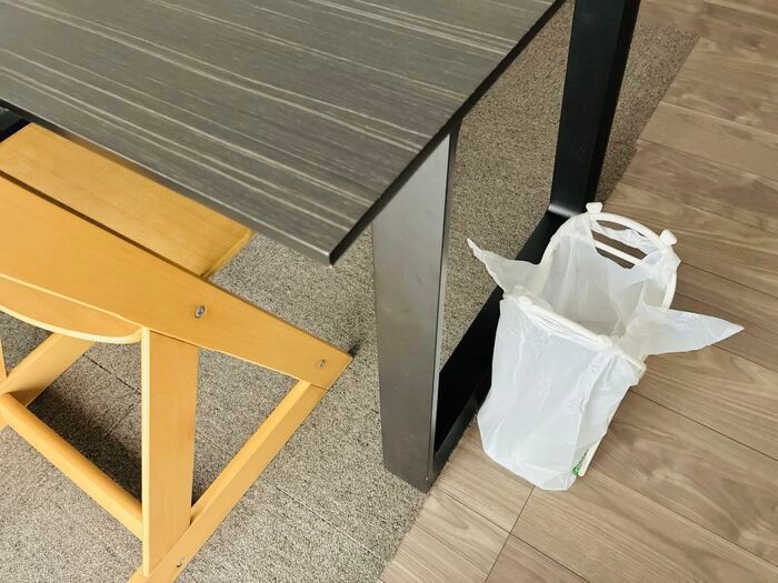【キャンドゥ】レジ袋を再利用できる超便利なフレーム「3秒で組み立て完了」「何個でもほしい！」