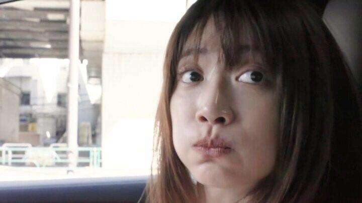 【写真・画像】1児のシンママ・ヨンア（40）カメラの前で出た“無意識行動”を小田切ヒロ絶賛「美の勝ち組よ」 1枚目