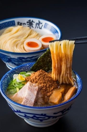 VIERRA（ビエラ）博多テラス 麺や兼虎 博多駅前店