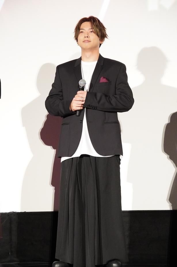 【写真を見る】増田貴久、「俳優さんぽい感じの格好で来ました！」