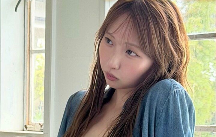 【写真・画像】元レースクイーングラドル、スタイル際立つハイレグ水着姿を披露 1枚目