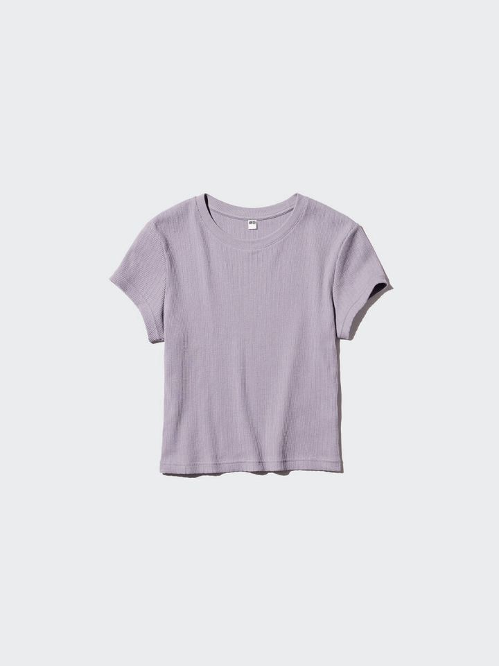 薄紫色でリブ素材の半袖Tシャツ