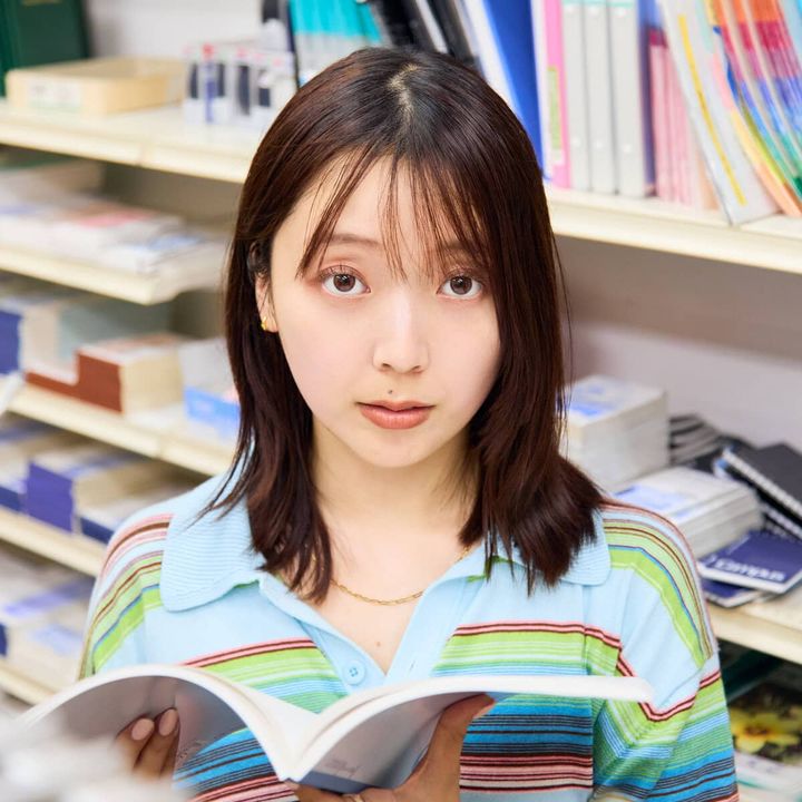 文芸評論家の三宅香帆