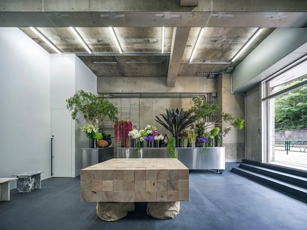 【東京都港区】フラワーショップ「logi plants & flowers」が移転！新たにギャラリーを併設