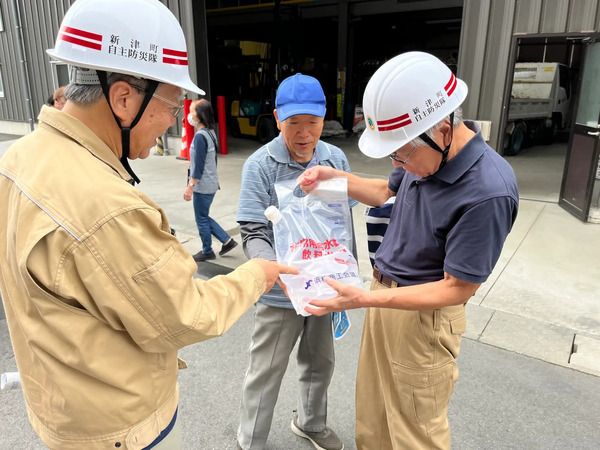 【静岡県浜松市】地域と共に歩む常盤工業、本社所在地の新津町民と共に祝う内定式＆合同災害訓練を実施