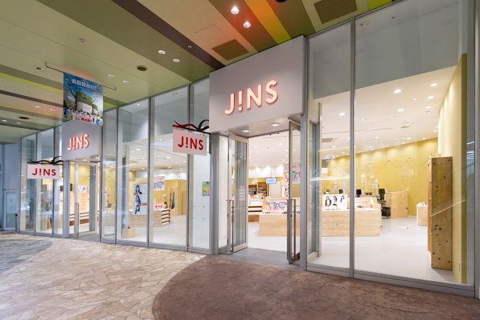 キャナルシティ博多イーストビル JINS