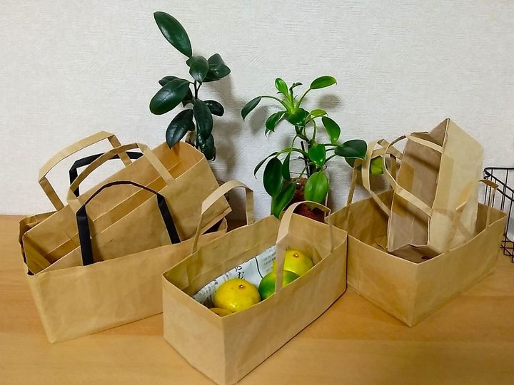 紙袋を、折るだけ／便利な「浅い紙袋」