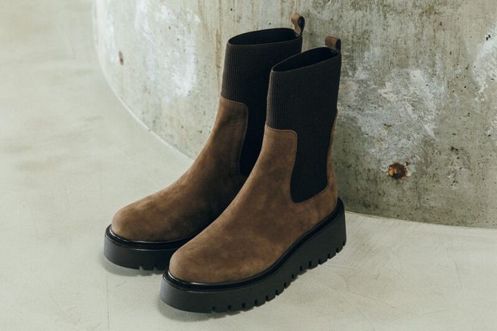 ブーツ¥35,200／プレインピープル（プレインピープル青山）