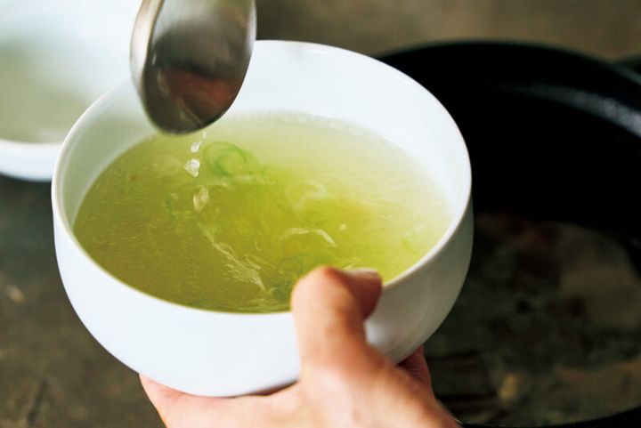最後の一滴まで飲み干したい 黄金色のスープ デジクッパ