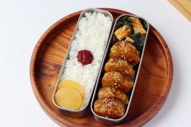 2品弁当の詰め方プロセス