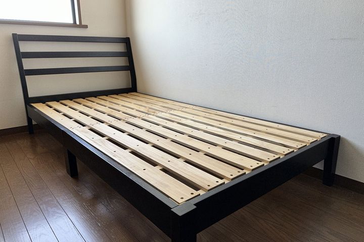 お部屋の換気やすのこベッドの活用で湿気対策を