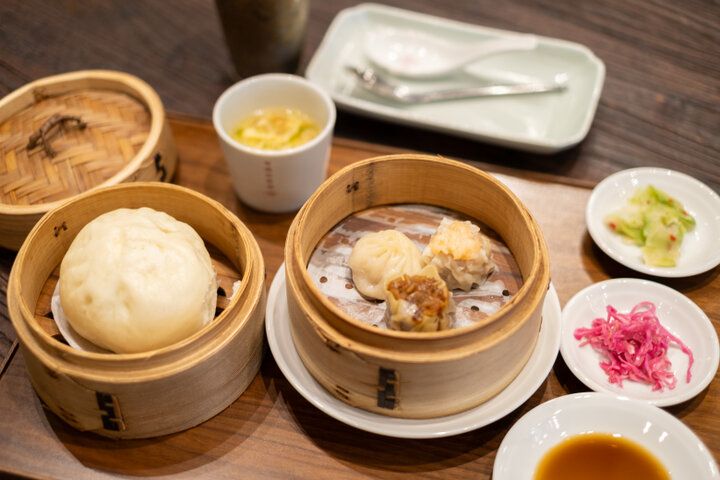 アジアを旅するように。食や台湾茶を楽しみ、ショップで宝探し♪ 日本橋兜町「CASICA KABUTOCHO」