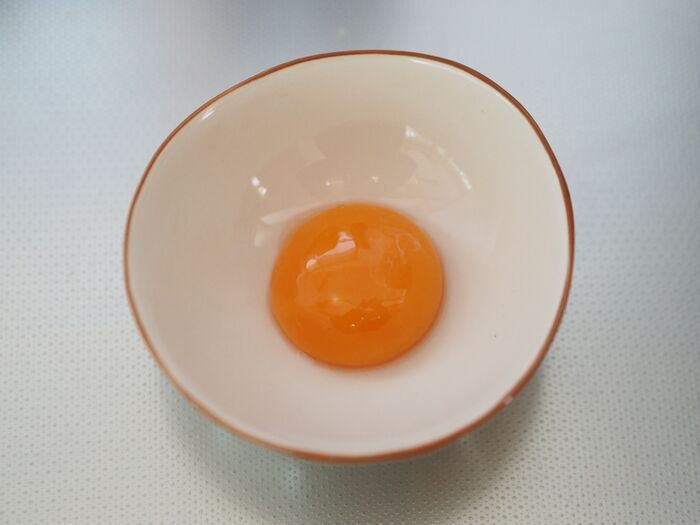 調味料に半日漬ける裏ワザ！ねっとり濃厚食感がたまらない「卵黄漬け」3選でご飯のおかわりが止まらない