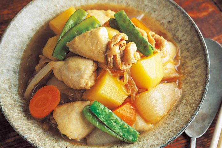 【笠原将弘さん直伝】鶏むね肉が煮物でパサつかないコツは粉！「治部煮」「鶏じゃが」レシピ