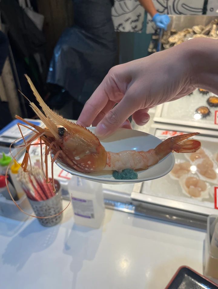 【金沢グルメ旅】近江町市場で海鮮を堪能！ひがし茶屋街で楽しむ金沢スイーツ_4