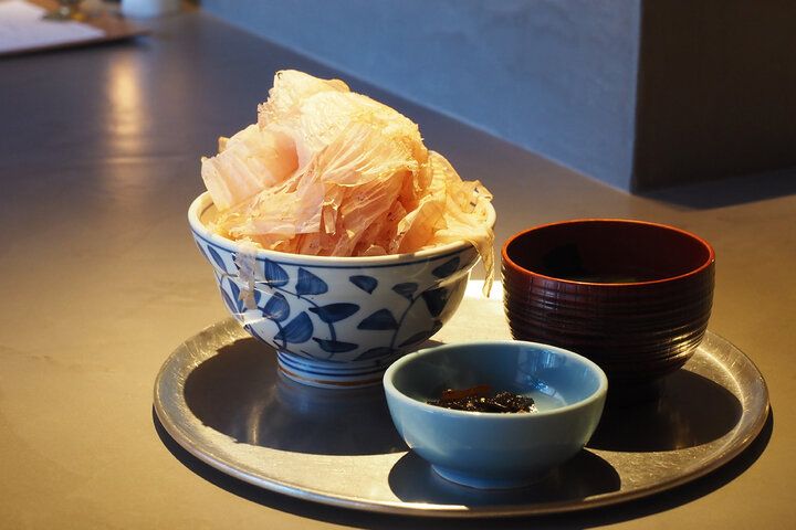 熱海ひとりランチにも嬉しい♪ 削りたてふわふわ鰹節ご飯を楽しめる隠れ家「BUSHI MESHI」