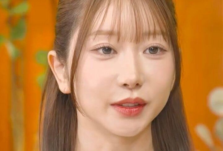 【写真・画像】「元夫の手取りは月13万円」整形総額1500万円・シンママ美女、資金源を告白「1日16時間労働。5ヶ月で1000万円稼いで…」 1枚目